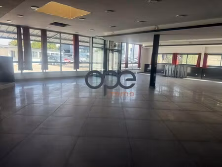 location commerce baillet en france 95560 472m²