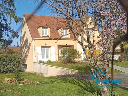 vente maison 7 pièces 141.84 m² à les essarts-le-roi (78690)  650 000 €