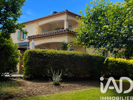 vente maison 9 pièces 200 m² à saint-sauveur (24520)  552 000 €