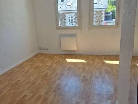location appartement 2 pièces à nantes saint-felix (44000) : à louer 2 pièces / 30m² nante