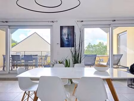 magnifique appartement 3 ch + grande terrasse