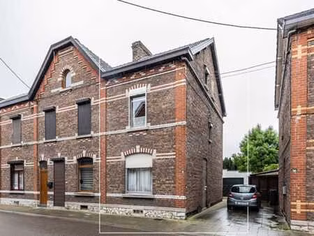 maison 3 façades 3 chambres avec garage et terrasse s-o