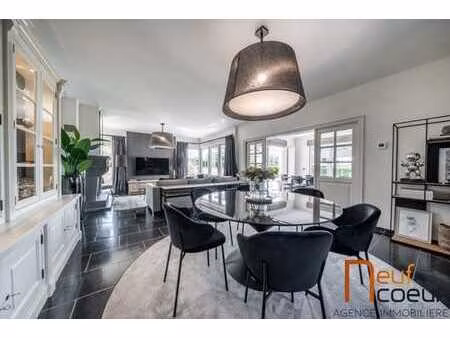 villa d’exception sur 25 ares – 6 chambres  peb a et finitio
