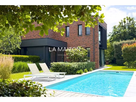 maison de luxe à vendre dans le quartier centre