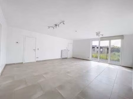 bel appartement 1 chambre avec parking