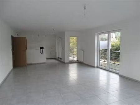 superbe appartement 2ch avec jardin et emplacements parking