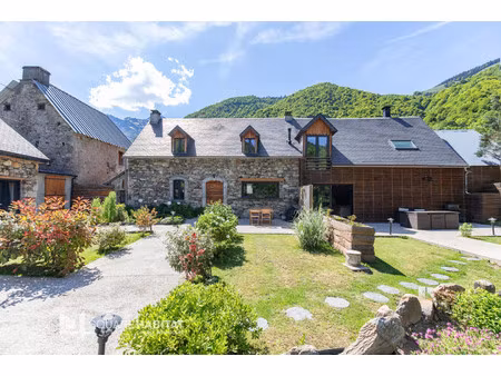maison de luxe à vendre à beaudéan