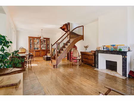 maison de luxe à vendre dans le quartier les chalets-saint aubin-saint etienne