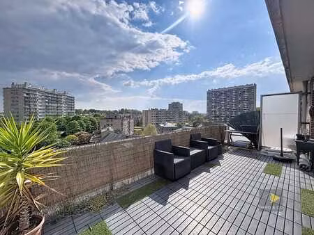 penthouse 1 ch + terrasse 20 m² plein sud