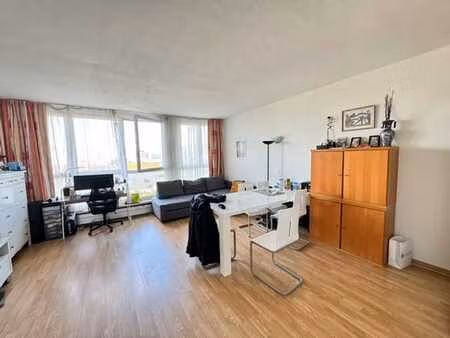 quartier louise - app 1 ch - terrasse