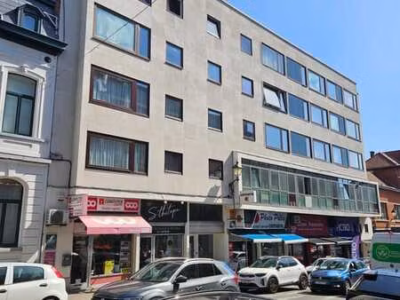appartement à rénover 1 chambre à uccle.