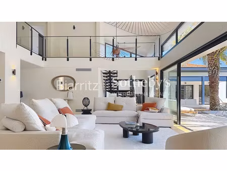 maison de luxe à vendre à bidart