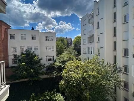 très beau et lumineux appartement avec 2 terrasses