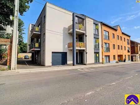 déjà loué. -> magnifique appartement 2 chs  balcon + parking