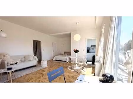 magnifique studio a coté du bois de la cambre