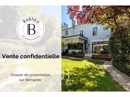 maison de luxe à vendre dans le quartier procé - monselet