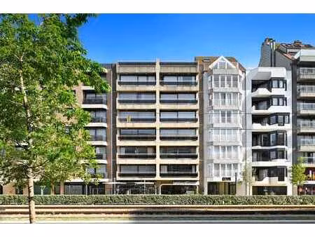 zongericht 2-slaapkamer appartement net achter de zeedijk
