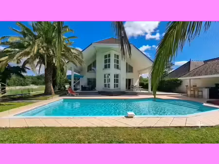 vente maison 5 pièces 188 m² à gelos (64110)  545 000 €