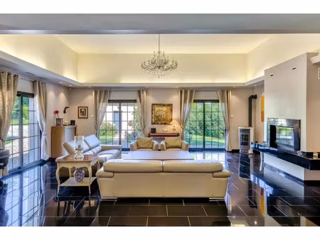 vente maison 6 pièces 320 m² à villez-sur-le-neubourg (27110)  740 000 €
