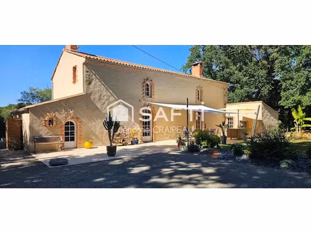 vente manoir 7 pièces 175 m² à avrille (85440)  844 000 €