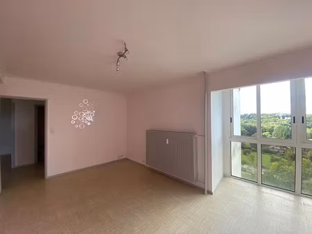 vente appartement 4 pièces 79.85 m² à audincourt (25400)  30 000 €