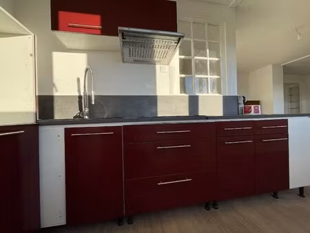 appartement renove proche centre ville