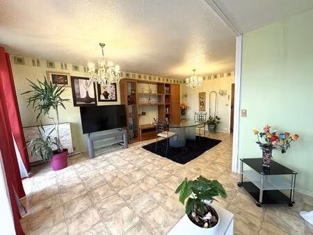appartement t3 avec balcon