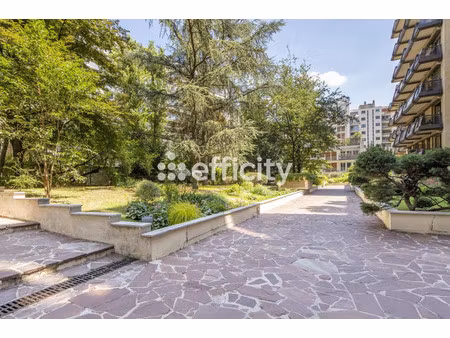 appartement de luxe à vendre dans le quartier auteuil nord