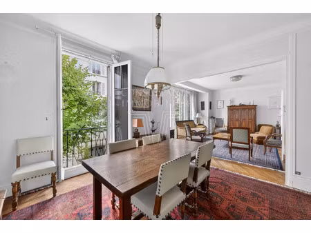 appartement de luxe à vendre dans le quartier ile de la jatte-parc d'orléans