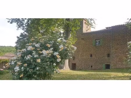 commerce divers 1500 m²