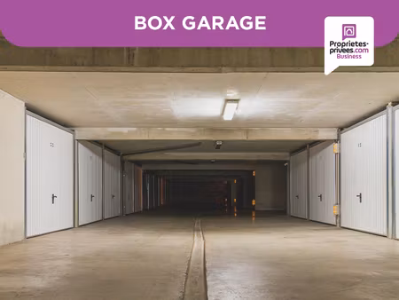 exclusivite saint quentin en yvelines - parking / box 14 m²