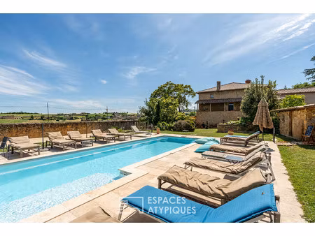 maison de luxe à vendre porte des pierres dorees