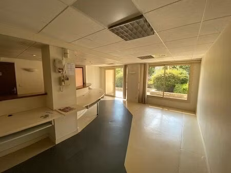 bureaux 8 pièces centre de brive 189 m2 haut de gamme hopital