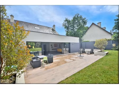 maison de luxe à vendre à le rheu