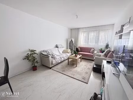 la metare / t4 78 23m2 avec locataire en place.