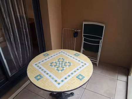 location meublée appartement 2 pièces 35 m² à aix-en-provence (13090)  1 150 €