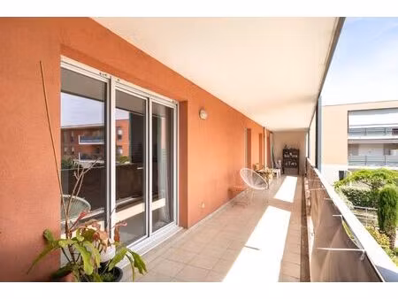 appartement 4 pièces 87 m² avec terrasse de 40 m2 en vente à fréjus