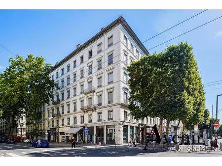 foch / place maréchal lyautey  bel appartement familial de 137 m²