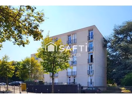 appartement spacieux vendu loué – revenus immédiats
