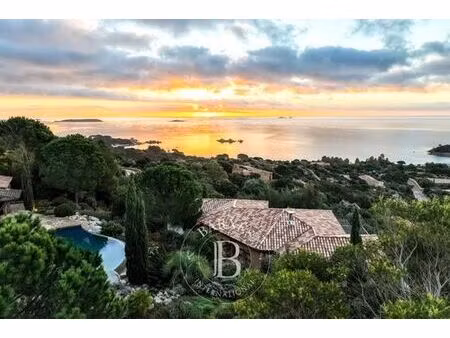 villa de luxe de 8 pièces en location porto-vecchio  france