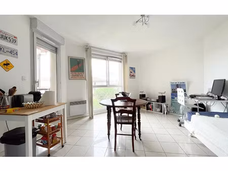 location appartement  33.58 m² t-1 à toulouse  589 €