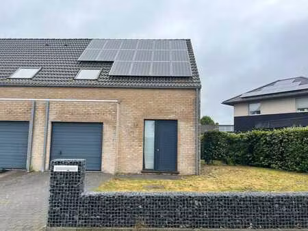 woning met 3 slaapkamers en tuin