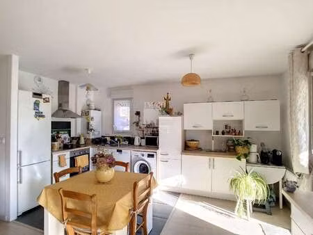 location appartement 3 pièces à laval (53000) : à louer 3 pièces / 68m² laval