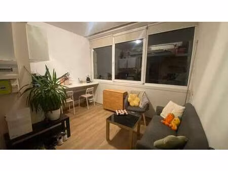 location appartement t1 meublé à lille (59000) : à louer t1 meublé / 15m² lille
