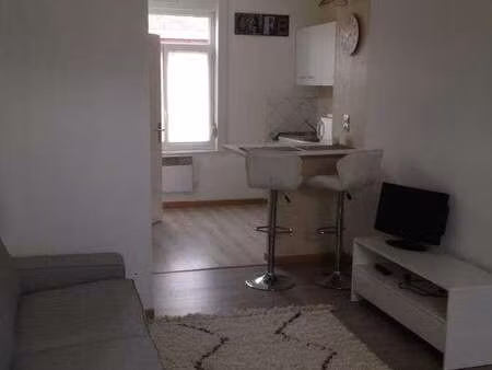 location appartement 3 pièces meublé à saint-andré-lez-lille (59350) : à louer 3 pièces me