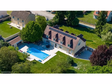 propriété à vendre à fontainebleau
