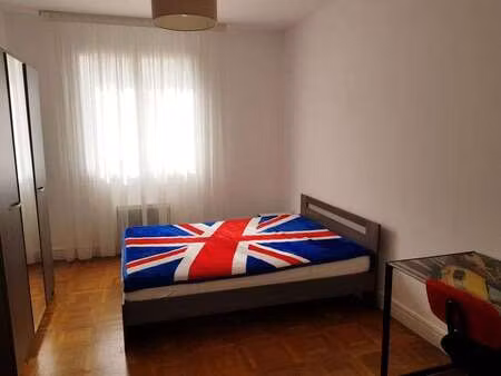 location appartement 3 pièces meublé à grenoble (38000) : à louer 3 pièces meublé / 76m² g