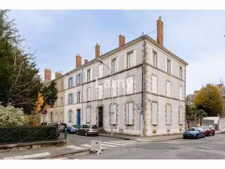 vente appartement t1 à la roche-sur-yon (85000) : à vendre t1 / 24m² la roche-sur-yon