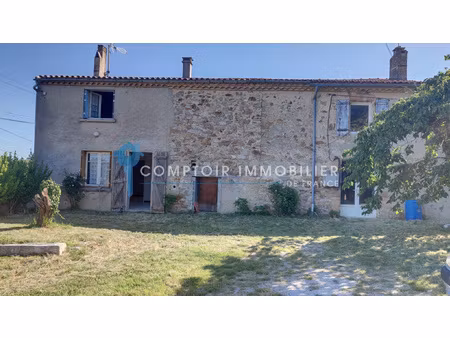 revel ferme à rénover avec fort potentiel sur 1 590 m2 de