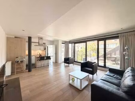 proche du parc du cinquantenaire - appartement meublé !